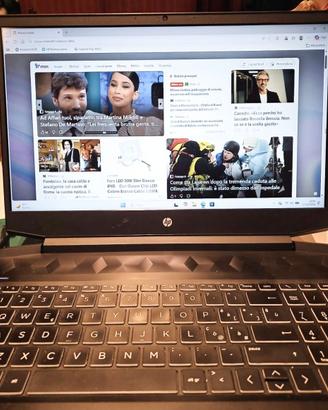 Notebook HP Pavillon 250 G7