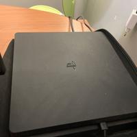 Ps4 completa di tutto