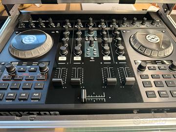 Traktor S4  Native instrument + Flyght Case orig.