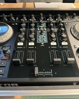 Traktor S4  Native instrument + Flyght Case orig.