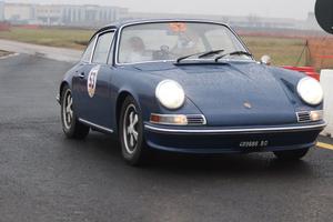 Porsche 911 2.4 T