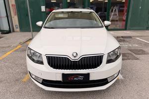 Skoda Octavia 1.6 TDI CR 105 CV DSG Elegance