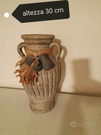 Vaso in terracotta. 30 cm.