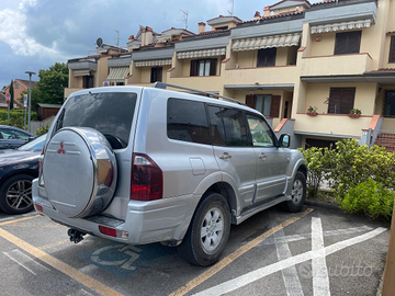 Pajero gancio traino