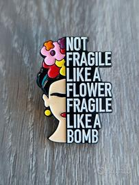Not fragile like spille nuova pin brooch