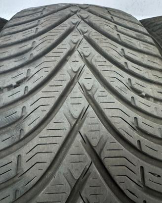 Pneumatici invernali BFGoodrich 195 50 15