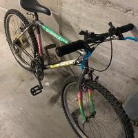Mountain bike 26”  shimano 18 rapporti