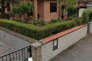 Villetta di testa con giardino
