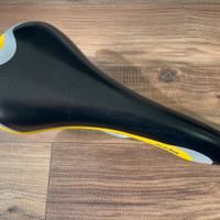 Sella Bici X-Lite Nera-Grigia-Gialla