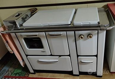 Stufa a legna vintage con forno e 2 fuochi a gas
