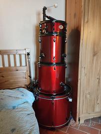 batteria acustica rossa