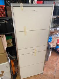 Scarpiera a 4 ante salvaspazio in legno bianco