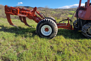 Ripuntatore Carrellato Idropneumatico