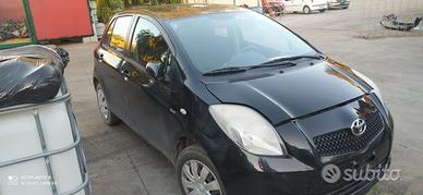 Ricambi Toyota Yaris anno 2007 cil.1.4 D4D kW 66