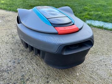 Robot Tagliaerba Gardena Sileno 600m2 in garanzia