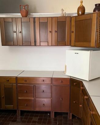 Cucina componibile Schiffini in legno massello