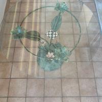 Tavolino in ferro battuto e vetro