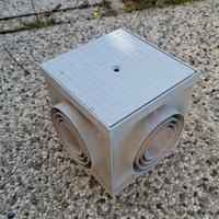 POZZETTO 20x20 200x200 CON COPERCHIO