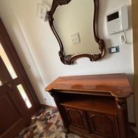 Mobiletto entrata con specchio