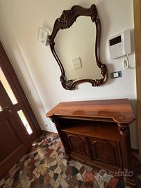 Mobiletto entrata con specchio