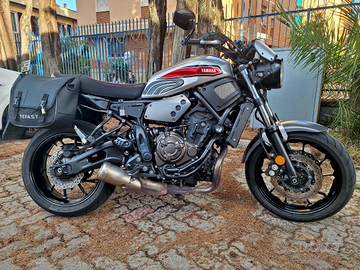 Yamaha xsr 700