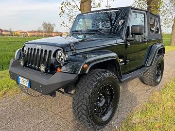 Jeep Wrangler 2.8 crd Sahara OMOLOG. 4EXTREME/ 35”
