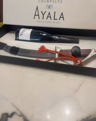 Champagne Ayala con sciabola