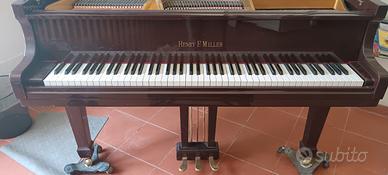 Pianoforte quarto di coda