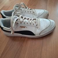 scarpe puma nere e bianche