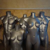 Busti uomo e donna