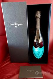 Champagne Dom Perignon 2002 Andy Warhol blu