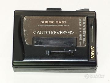 Walkman Aiwa HS-T27 con Radio e Auto Reverse