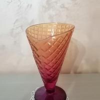 Vaso colorato in vetro con quadratini 