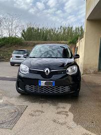 Renault Twingo 3 versione Urban Night SCe 65