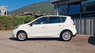 Renault Scenic X-Mod 1.5 dci Limited navi 110cv ed