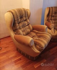 Divano e  due poltrone 