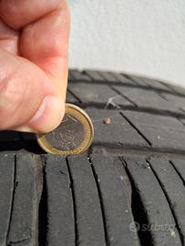 4 GOODYEAR Efficient Grip 205/55 R16