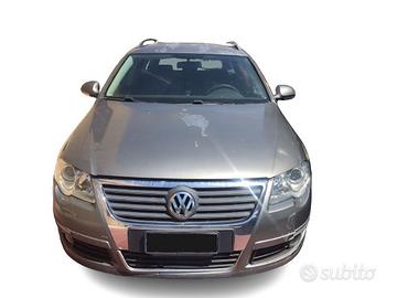 RICAMBI USATI AUTO VOLKSWAGEN Passat Variant 4Â° S