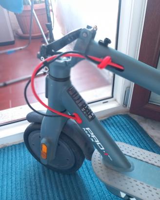 Monopattino Ducati adulto  nuovo