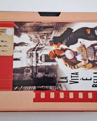 VHS     La Vita è Bella
