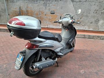 piaggio beverly
