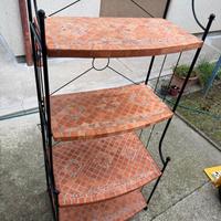 Scafale per il fiorì