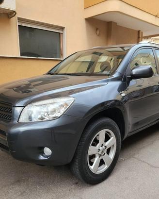 TOYOTA RAV4 2.2 D-4D 136CV 4WD PERMANENTE - 2007