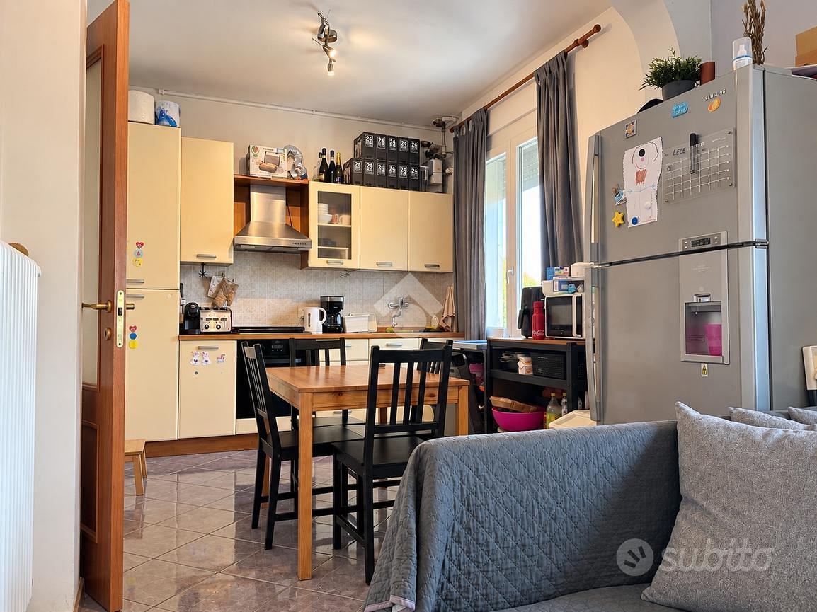 Appartamento – Bassano del Grappa, Largo Parolini, Pilastroni - Vista 2