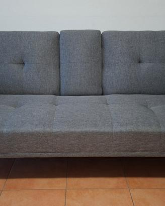 Divano letto.