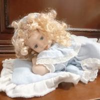 bambola di porcellana 