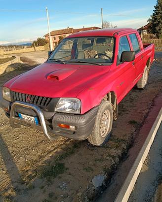 Mitsubishi L200 2.5 TDI 4WD Club Cab Pick-up GL