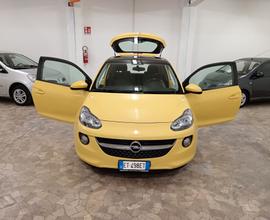 Opel Adam 1.2 70 CV White/Black Link