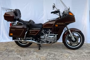 Honda Goldwing de luxe 1983