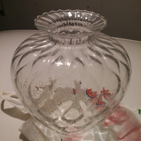 Vaso lavorato in vetro